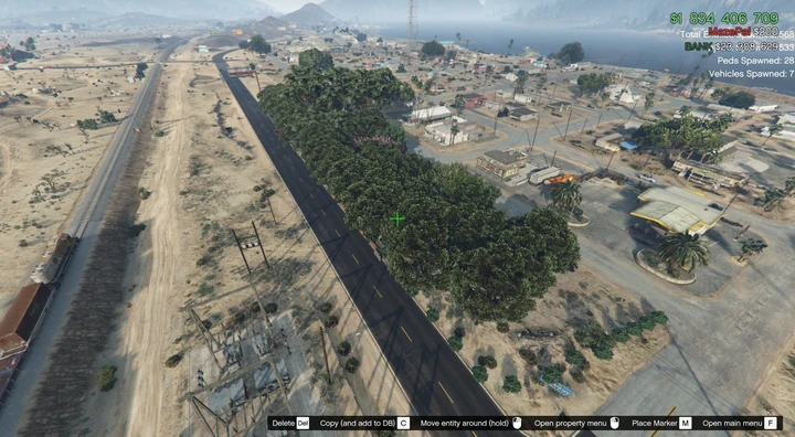 Небольшой лес в Sandy Shores