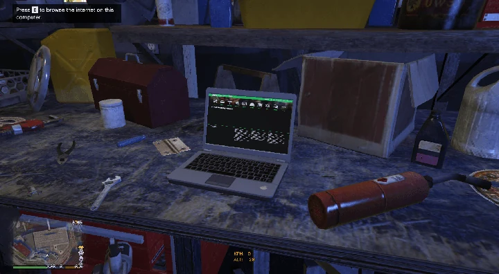 Логотип gta5-mods.com на компьютерных экранах