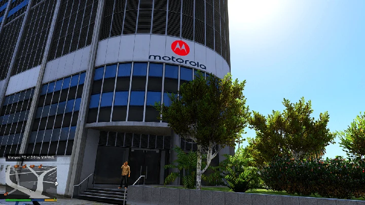 Замена вывески Celltowa на Motorola в Koreatown