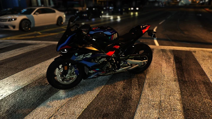 Чёрная ливрея BMW M1000RR