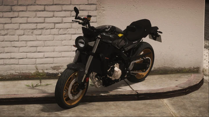 Yamaha XSR900 2025