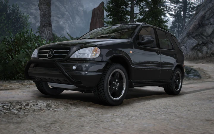 Mercedes-Benz ML55 AMG W163