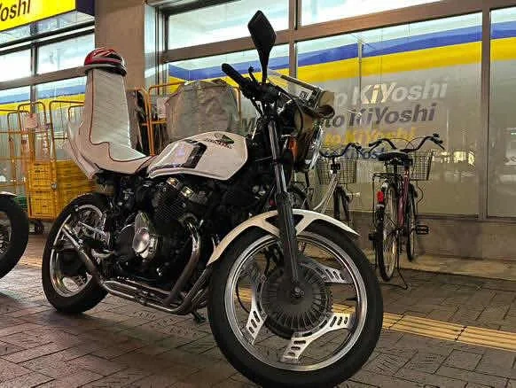 Звук двигателя Honda CBX400F i4 с прямоточным выхлопом [Add-On / FiveM | Звук]