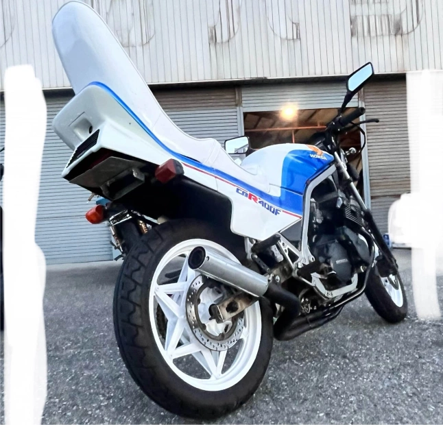 Звук рядного четырёхцилиндрового двигателя Honda CBR400F [Add-On / FiveM]