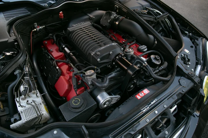 Звук двигателя Weistec M113K 5.4L Supercharged V8 Kompressor