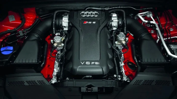 Звук двигателя Audi RS5 Coupe 4.2 FSI [OIV Add-On / FiveM | Audio Occlusion]